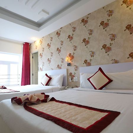 Minh Hoang Hy Hotel Danang Exterior photo