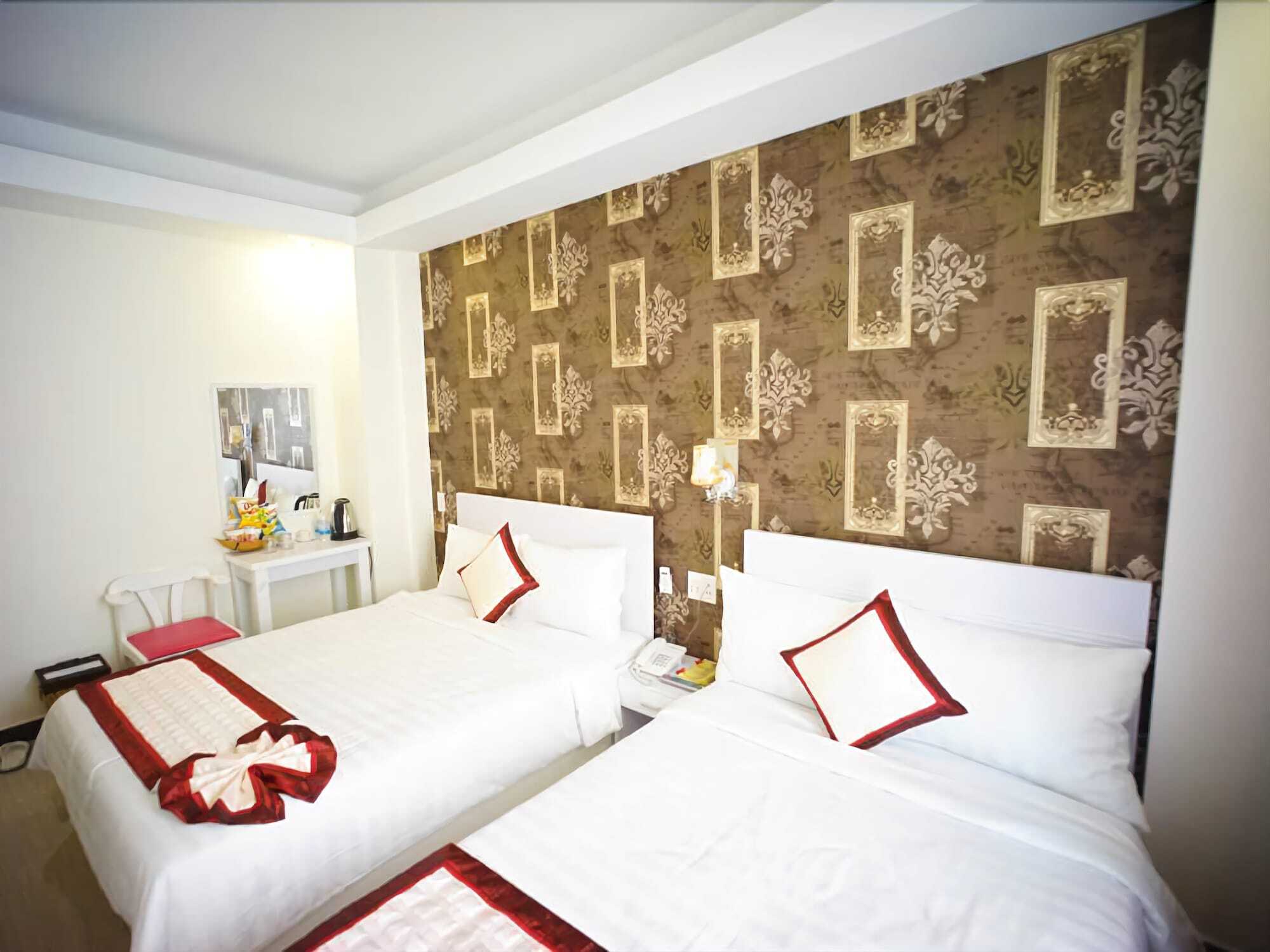 Minh Hoang Hy Hotel Danang Exterior photo