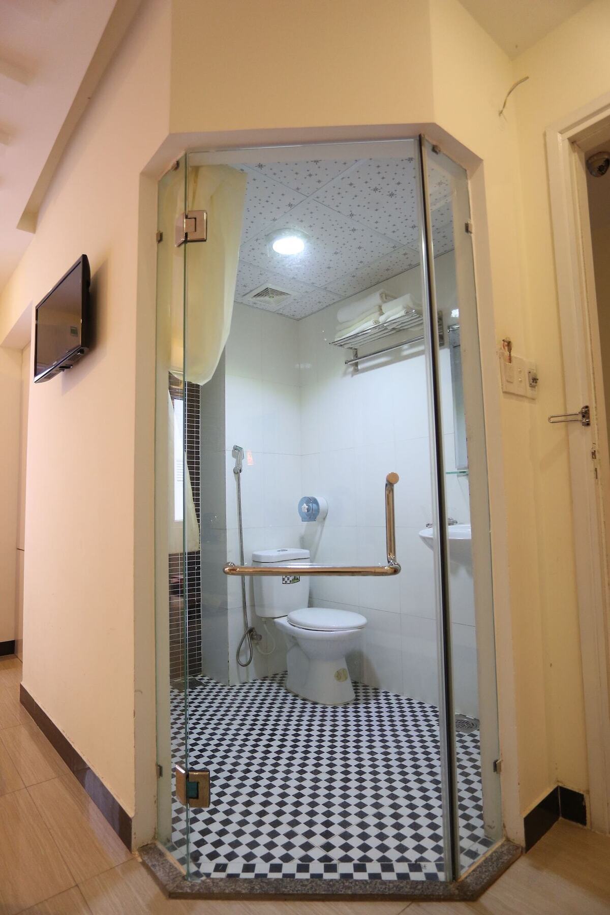 Minh Hoang Hy Hotel Danang Exterior photo
